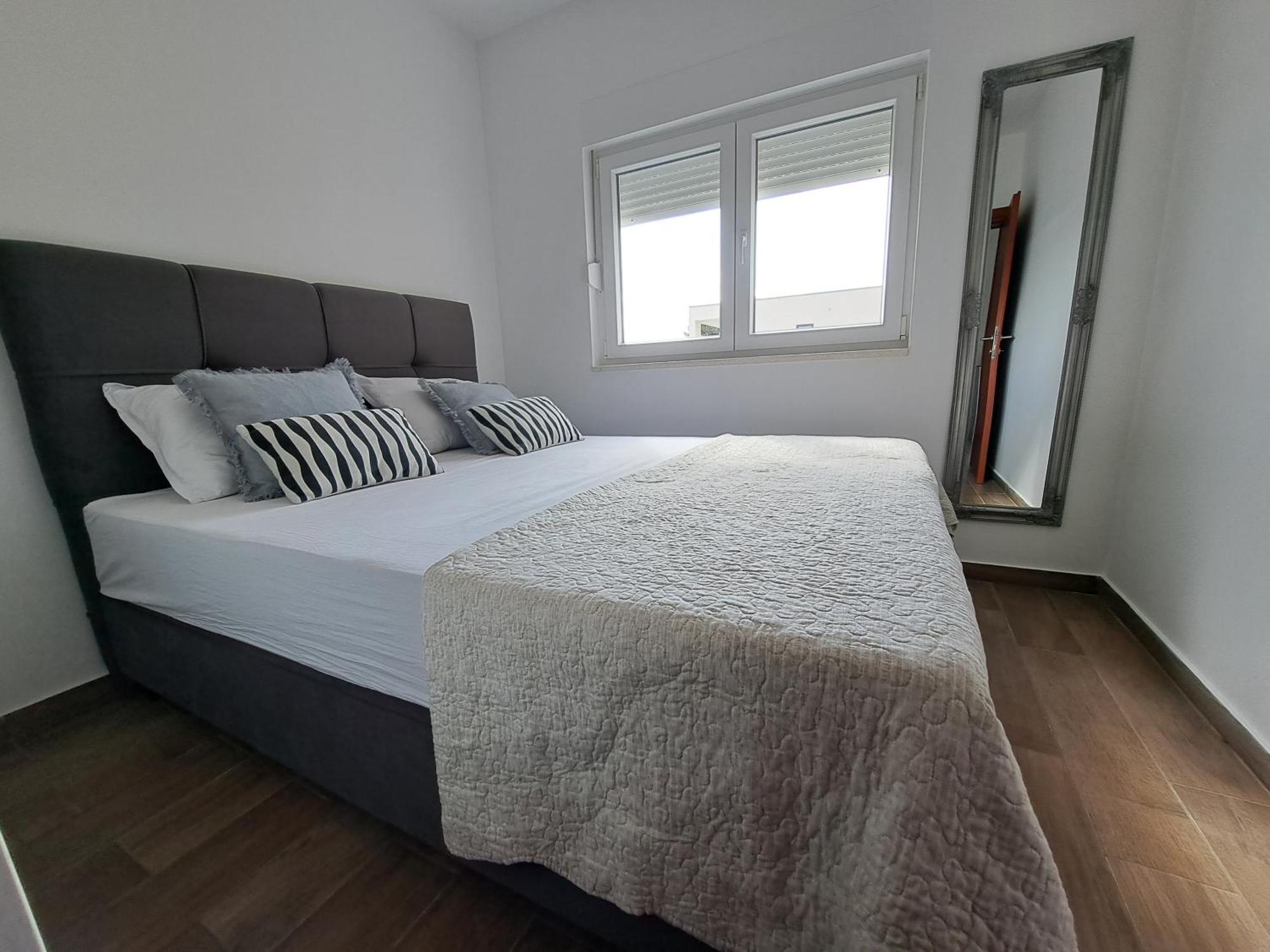 Apartment Charlie Комарна Екстер'єр фото