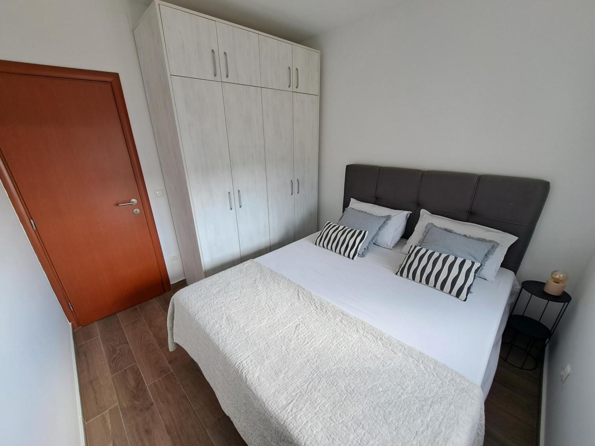 Apartment Charlie Комарна Екстер'єр фото